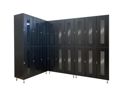 Hat rövidajtós, betekintőablakos öltözőszekrény, keskeny