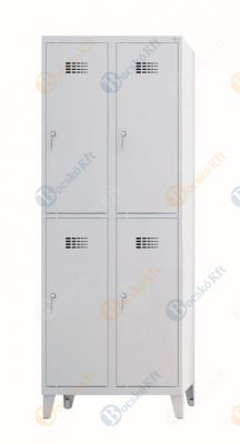 Négy rövidajtós öltözöszekrény